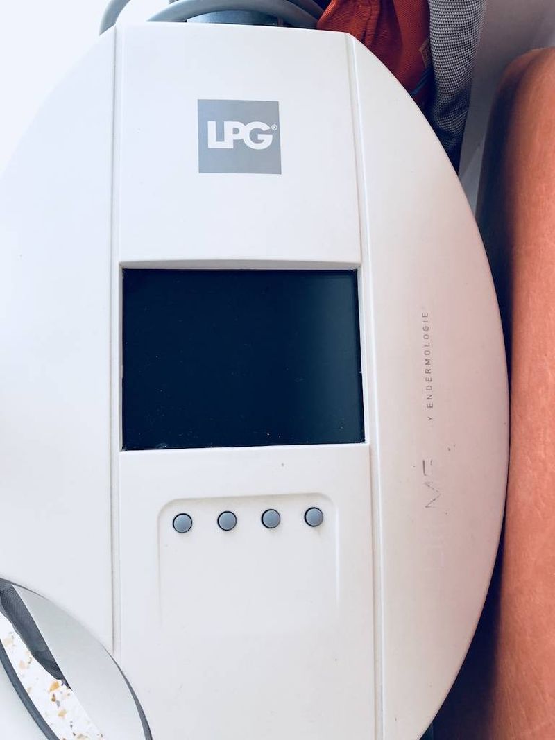 Endermologie Visage - Soin signature Hydra Booster - Les Thermes